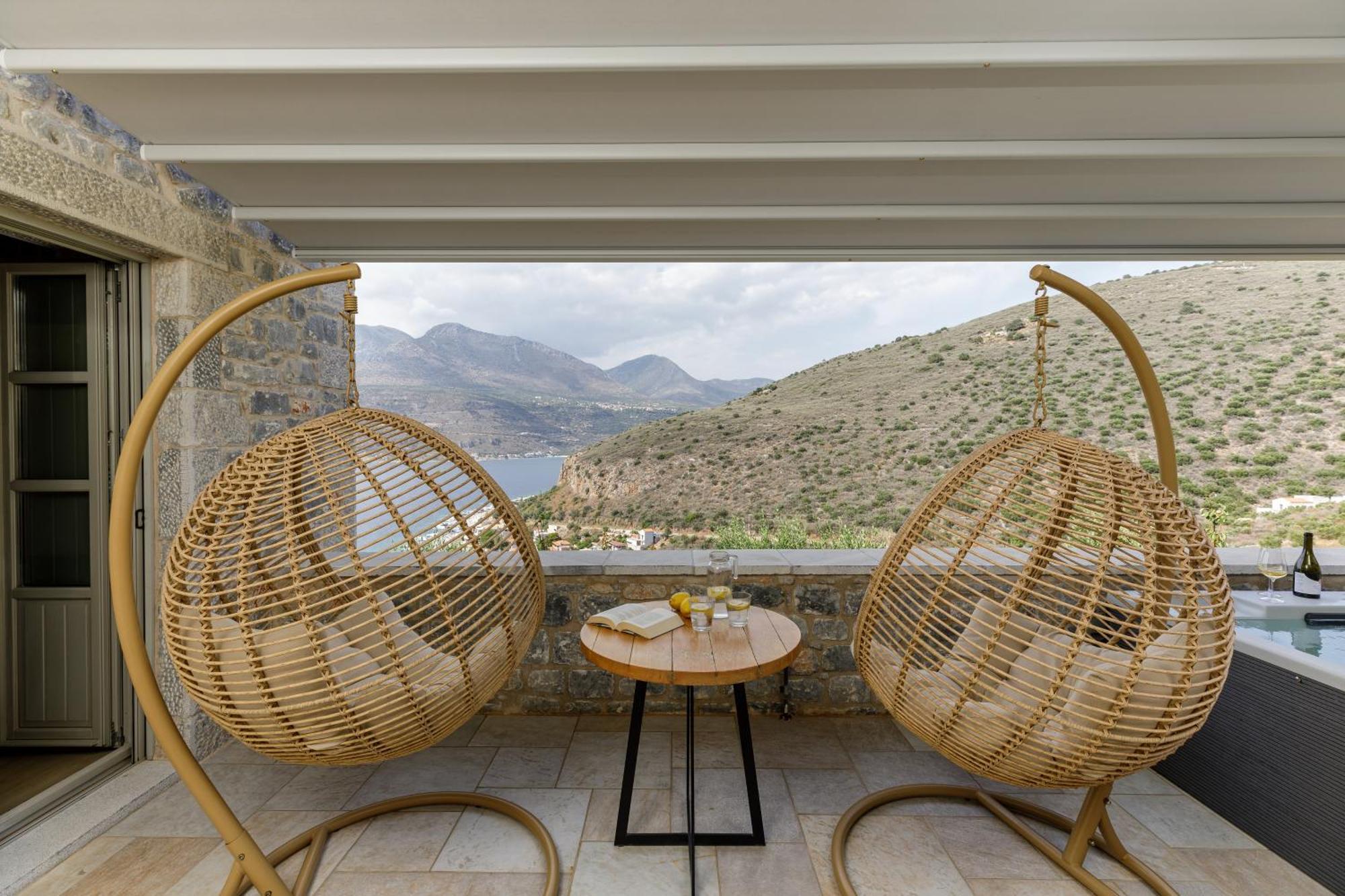 Trapela Limeni Luxury Suites Zimmer foto
