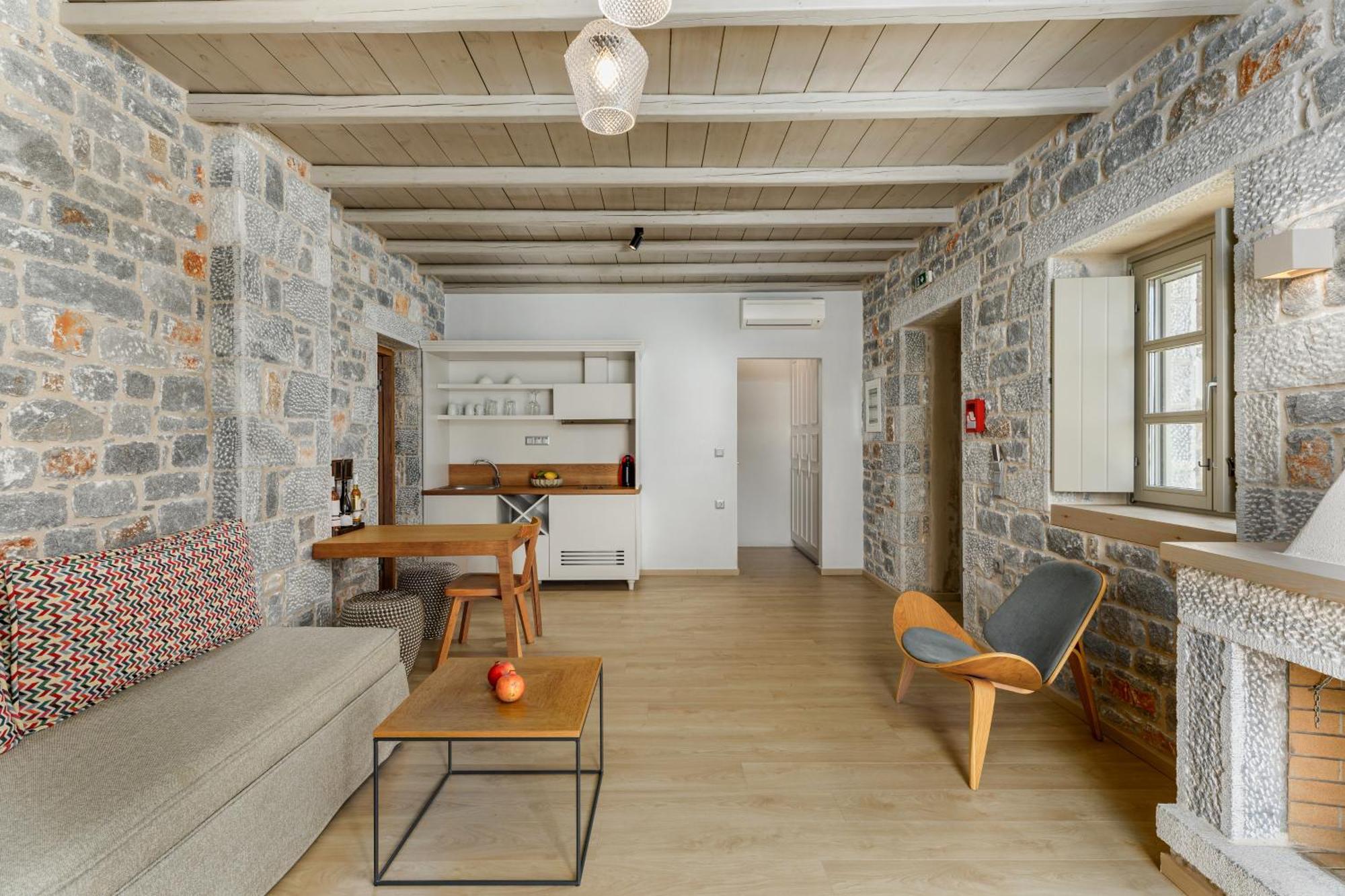 Trapela Limeni Luxury Suites Zimmer foto